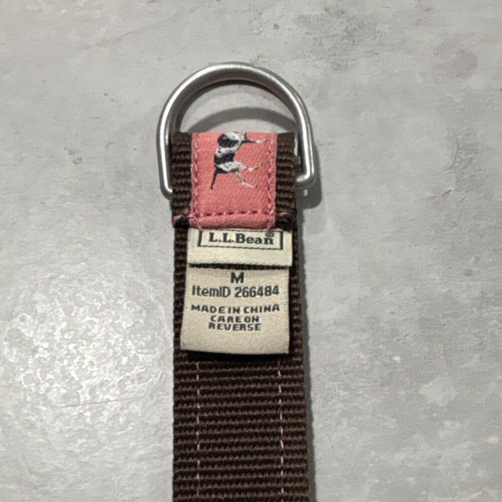 Y2K L.L. Bean Women’s Brown D-Ring belt With Pointer Dogs on Pink Background - Picture 3 of 5